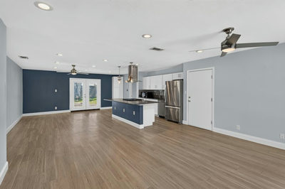 8602 Colonial Dr — photo 4