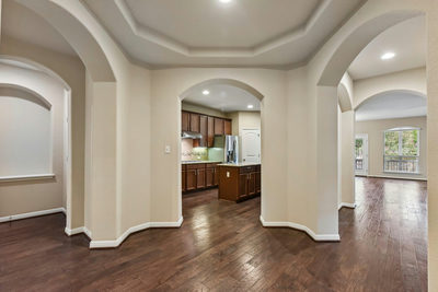 104 Lake Mineral Wells Dr — photo 2
