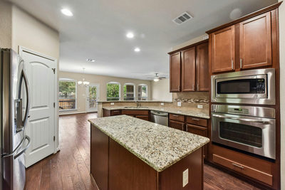 104 Lake Mineral Wells Dr — photo 5