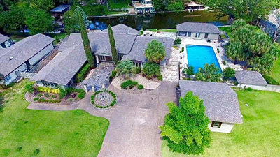 311 Oleander Dr — photo 2