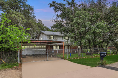 773 Lookout Dr — photo 2