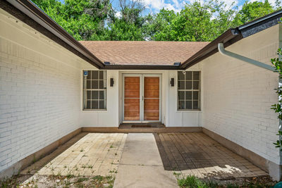 10201 Parkfield Dr — photo 3