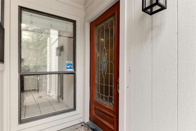 8120 Meandering Way — photo 4
