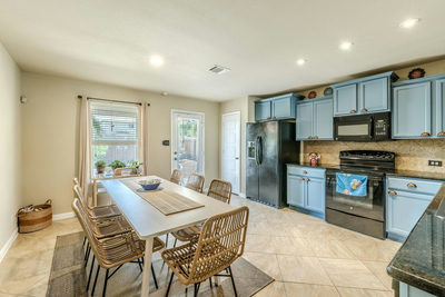 209 Frio River Trl — photo 2