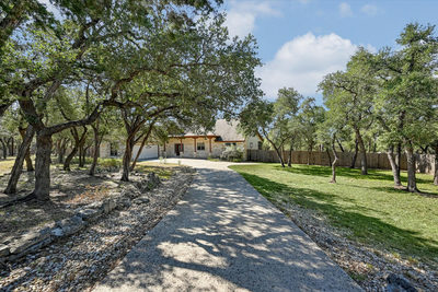 404 W View Dr — photo 2