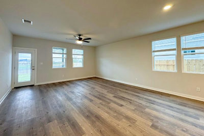 12120 Russo Dr — photo 3