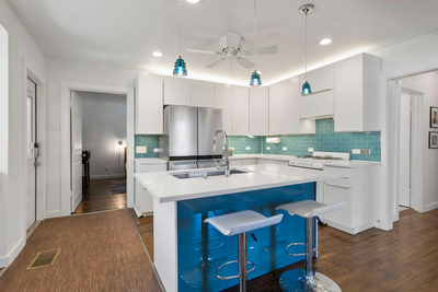 401 W Live Oak St — photo 2