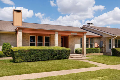 11133 Pinehurst #B Dr #B — photo 2