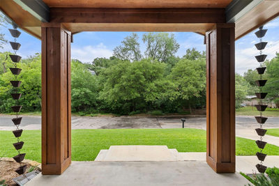 3610 Hillbrook Dr — photo 3
