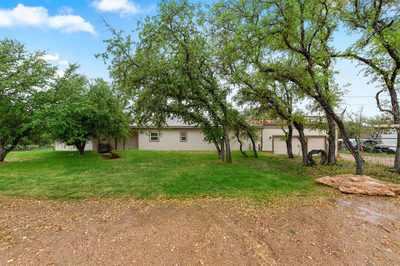 220 Creedmore Dr — photo 2