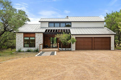 109 Freedom Dr — photo 2