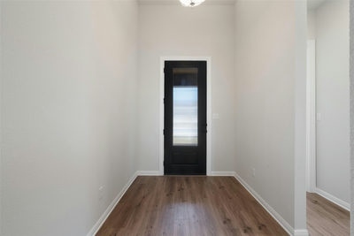 556 Redding Way — photo 3