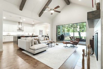 1209 Moonlight Terrace Dr — photo 2