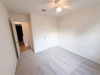 172 Prairie Springs Loop — photo 4