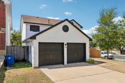 1101 Silverton Ct — photo 2