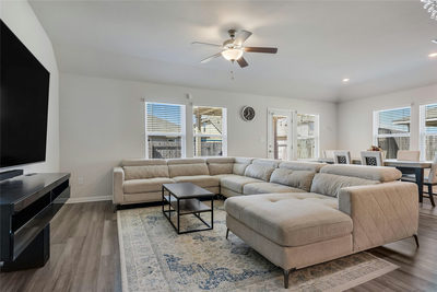406 Grasslands Trl — photo 5