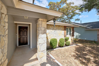 302 Splitrock St — photo 4