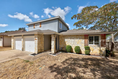 302 Splitrock St — photo 3