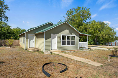 808 N Water St — photo 2