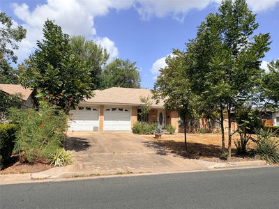 2706 Thrushwood Dr — photo 2