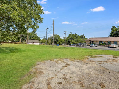 1000 N Main St — photo 2