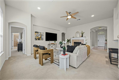 6801 Cromarty Ln — photo 4