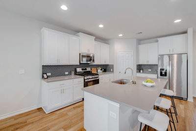 11920 Saddle Rock Dr — photo 5