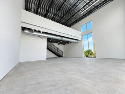 2512 W Pecan St #290 — photo 3