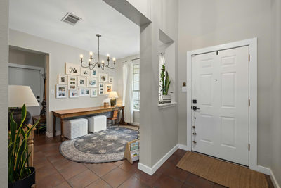 4624 Hoffman Dr — photo 3