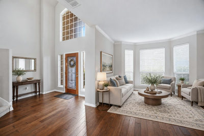 5105 Sendero Springs Dr — photo 2