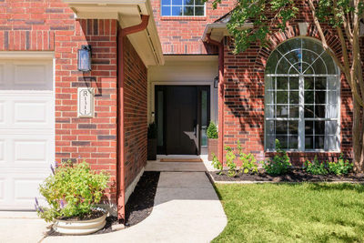 1311 Brighton Bend Ln — photo 3
