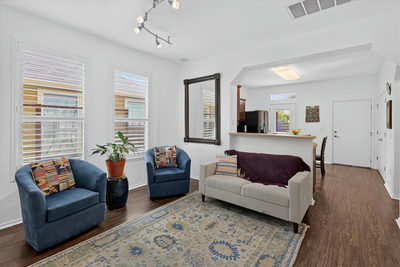 3820 Hermalinda St — photo 4