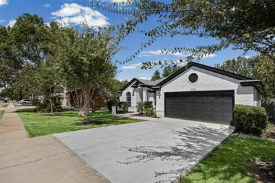 1709 Southeastern Trl — photo 2