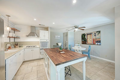 6810 Langston Dr — photo 2