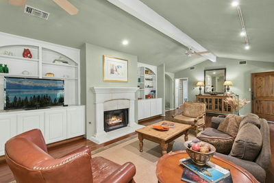 6604 Liveoak Dr — photo 5