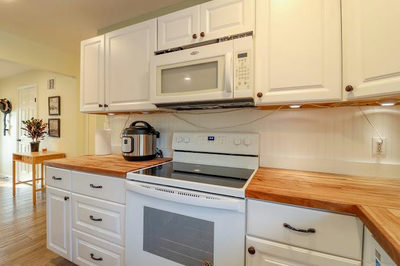 11302 Hunters Ln — photo 3