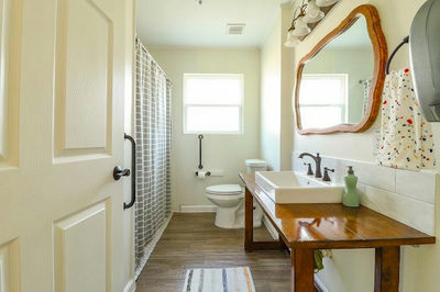 11302 Hunters Ln — photo 4