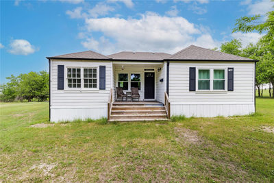 2901 S Main St — photo 4