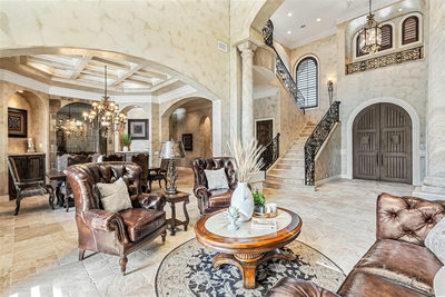 210 Costa Bella Dr — photo 5