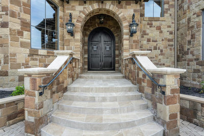 210 Costa Bella Dr — photo 4