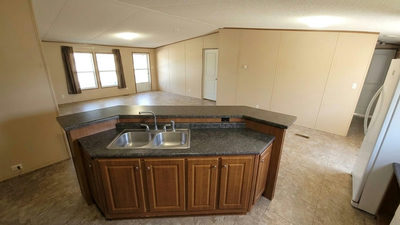 305 Thompson Ln — photo 2