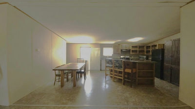305 Thompson Ln — photo 3