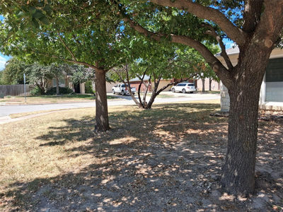 1101 Downridge Dr — photo 2