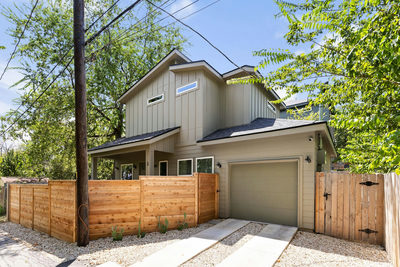 1809 Maple Ave #2 — photo 2