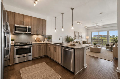 3600 S Lamar Blvd #412 — photo 2