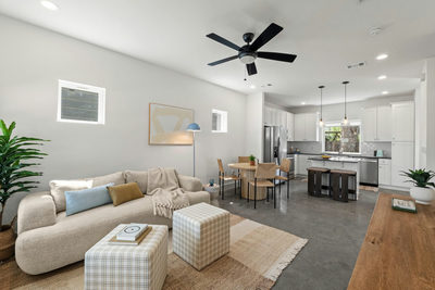1112 Linden St #B — photo 3
