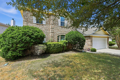 1635 Abbey Ln — photo 2