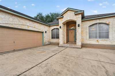 8700 Neider Dr — photo 2