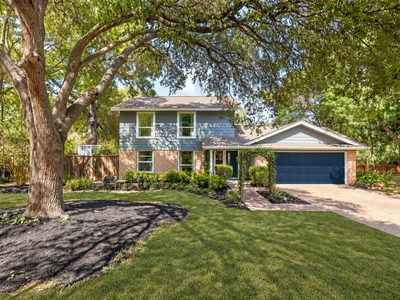 2406 Lancaster Dr — photo 3
