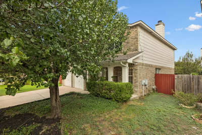 15016 Saddlegirth Ln — photo 2